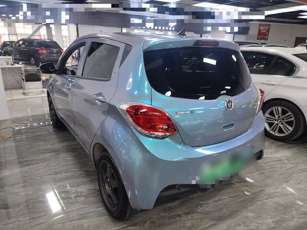 CHANGAN Benni E-Star 2021, 53000 км, за 5594 USD