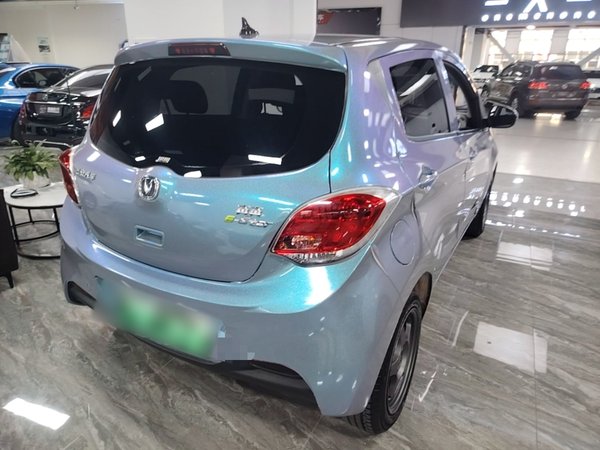 CHANGAN Benni E-Star 2021, 53000 км, за 5594 USD - фото 6
