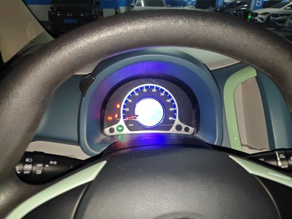 CHANGAN Benni E-Star 2021, 17800 км, за 5923 USD - фото 8