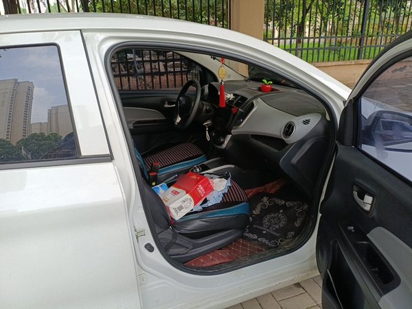 CHANGAN Benni E-Star 2021, 34400 км, за 5627 USD - фото 17