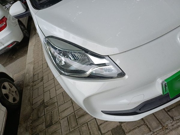 CHANGAN Benni E-Star 2021, 34400 км, за 5627 USD