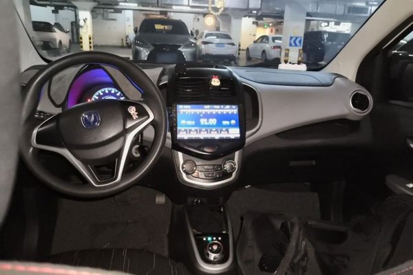 CHANGAN Benni E-Star 2021, 48000 км, за 4389 USD - фото 10