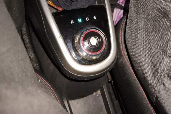 CHANGAN Benni E-Star 2021, 48000 км, за 4389 USD - фото 15