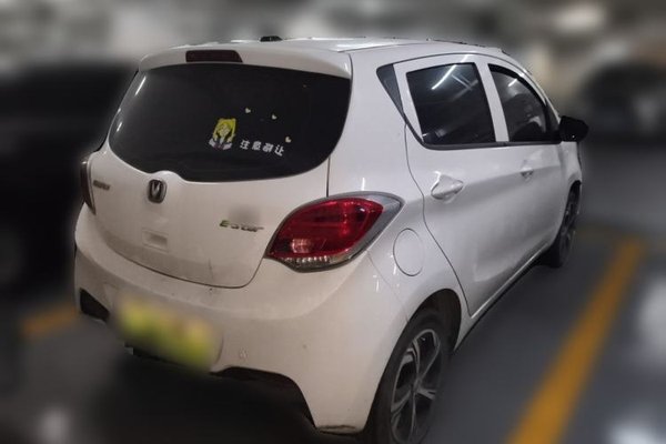 CHANGAN Benni E-Star 2021, 48000 км, за 4389 USD - фото 6
