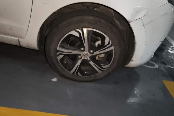 CHANGAN Benni E-Star 2021, 48000 км, за 4389 USD - фото 8