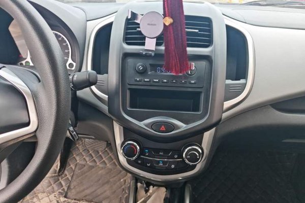 CHANGAN Benni E-Star 2021, 64000 км, за 5989 USD - фото 15
