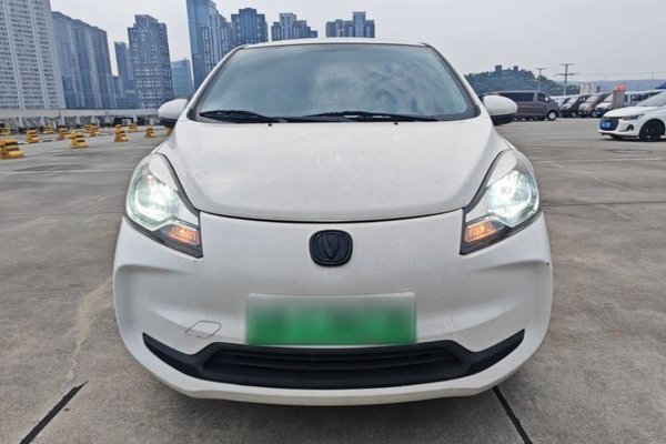 CHANGAN Benni E-Star 2021, 64000 км, за 5989 USD