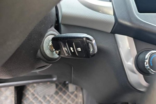 CHANGAN Benni E-Star 2021, 64000 км, за 5989 USD - фото 23