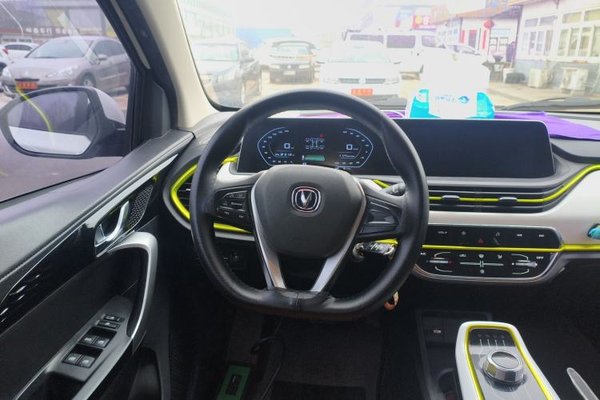 CHANGAN Benni E-Star 2021, 65000 км, за 5180 USD