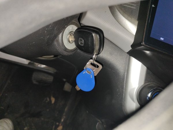 CHANGAN Benni E-Star 2021, 90600 км, за 4788 USD - фото 11