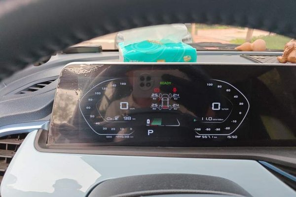 CHANGAN Benni E-Star 2022, 44500 км, за 6456 USD - фото 6