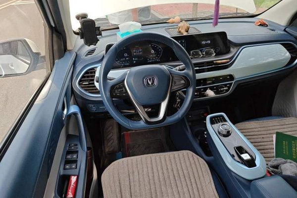CHANGAN Benni E-Star 2022, 44500 км, за 6456 USD