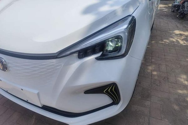 CHANGAN Benni E-Star 2022, 46800 км, за 6861 USD - фото 9
