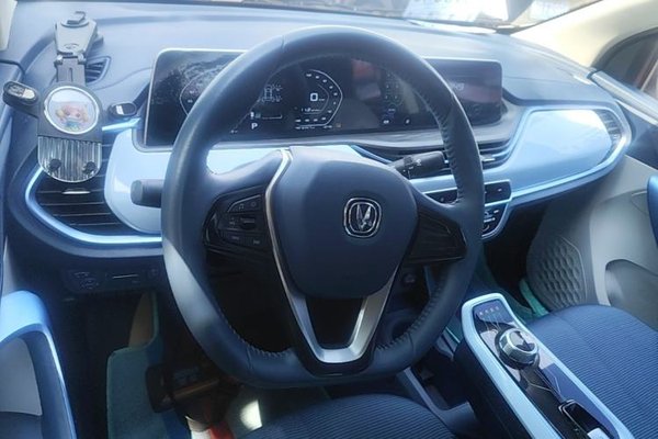 CHANGAN Benni E-Star 2022, 46800 км, за 6861 USD - фото 14
