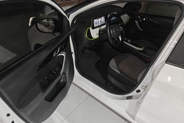 CHANGAN Benni E-Star 2022, 51900 км, за 7276 USD - фото 14