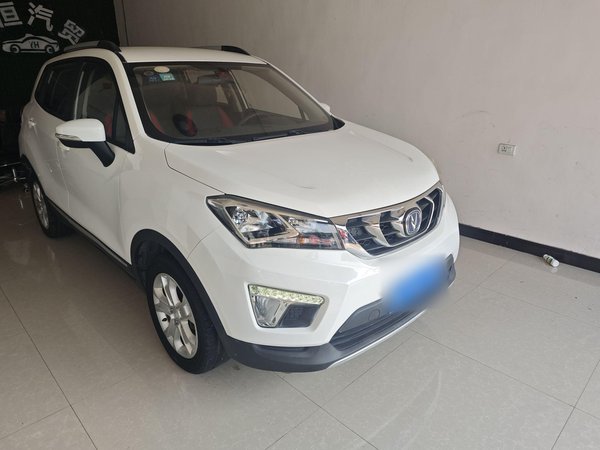 Changan CS15 2016 1.5L Manual Fashion Edition, 2016 года