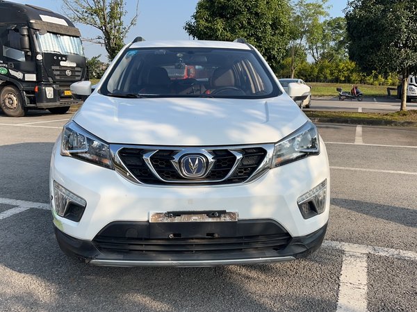 Changan CS15 2016 1.5L Manual Luxury Edition, 2016 года