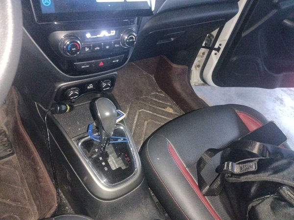 Changan CS15 2016, 23700 км, за 4721 USD - фото 15