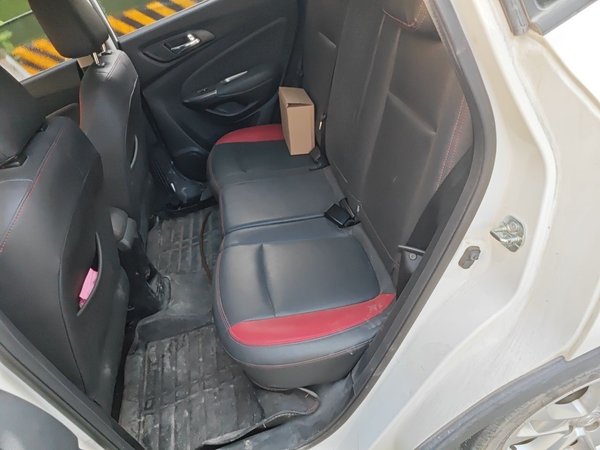 CHANGAN CS15 2016, 40600 км, за 3858 USD - фото 14