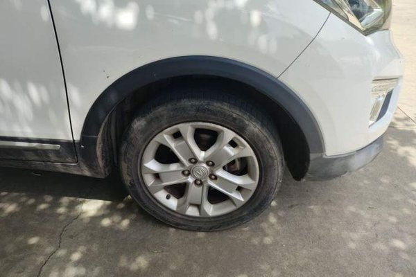 CHANGAN CS15 2016, 62400 км, за 4399 USD
