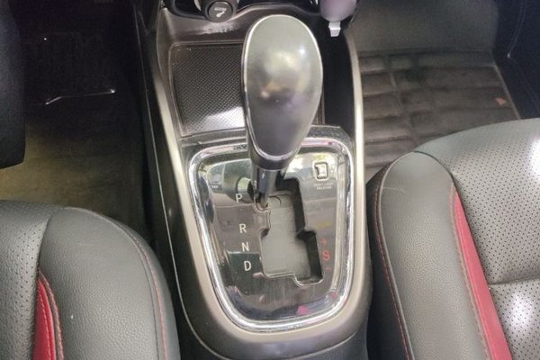 CHANGAN CS15 2016, 62400 км, за 4399 USD - фото 11