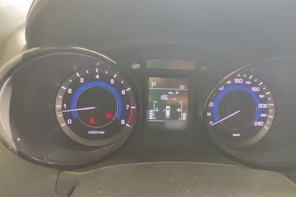 CHANGAN CS15 2016, 62400 км, за 4399 USD - фото 8