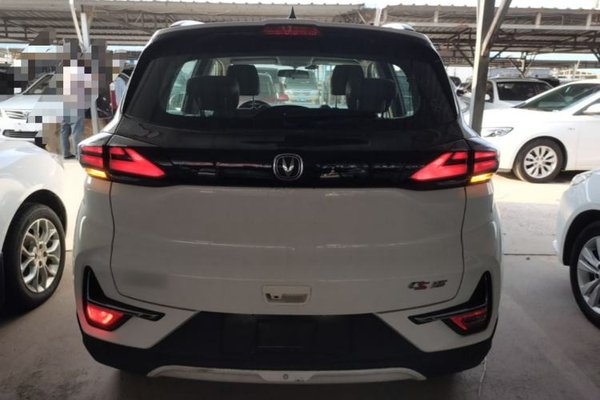 CHANGAN CS15 2019, 22500 км, за 6584 USD