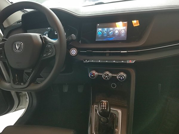 CHANGAN CS15 2019, 37400 км, за 4522 USD - фото 16
