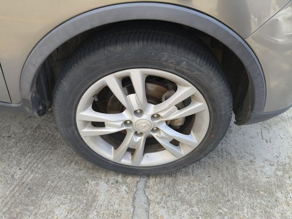 CHANGAN CS35 2014, 106400 км, за 3751 USD