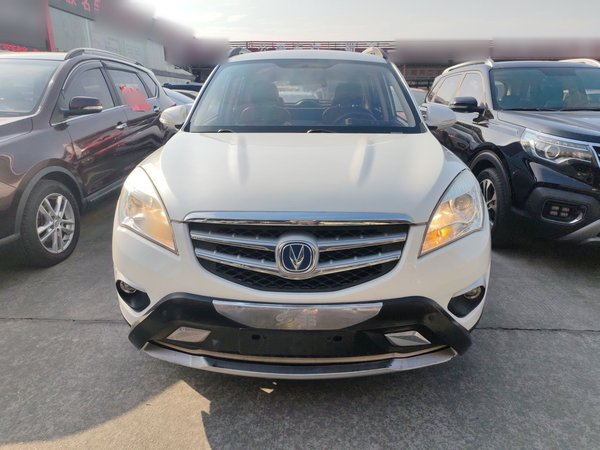 Changan CS35 2014 1.6L Automatic Luxury Model China IV Standard, 2014 года