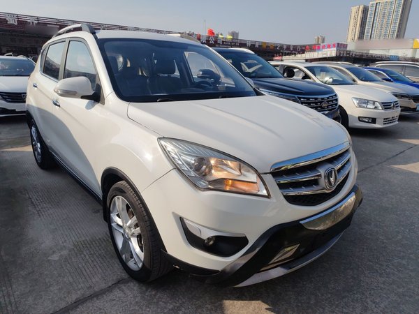 Changan CS35 2014 1.6L Automatic Luxury Model China IV Standard, 2014 года