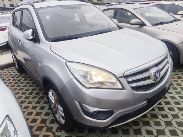 Changan CS35 2015 1.6L Automatic Luxury Model China IV Standard, 2015 года