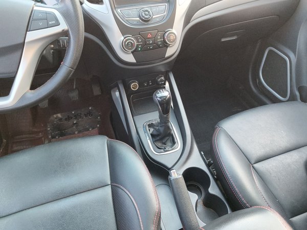 Changan CS35 2015, 109300 км, за 3722 USD - фото 17