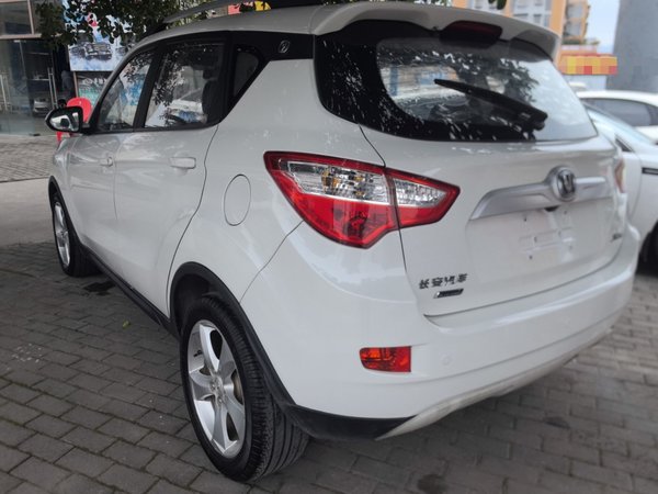 Changan CS35 2015, 73700 км, за 3982 USD