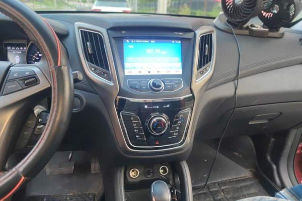 CHANGAN CS35 2017, 45599 км, за 4180 USD - фото 13