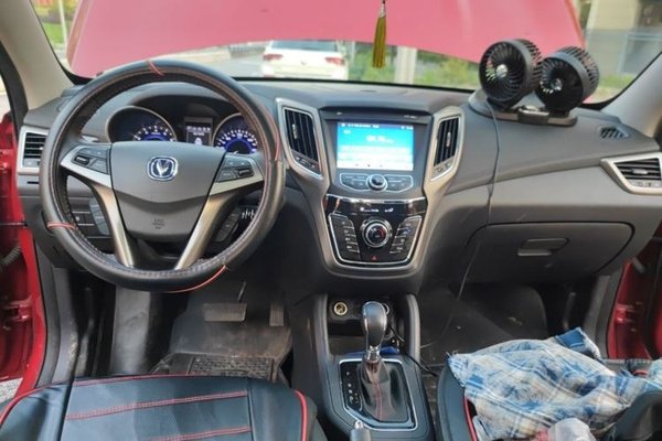 CHANGAN CS35 2017, 45599 км, за 4180 USD - фото 9