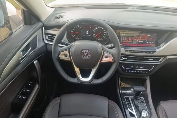 CHANGAN CS35PLUS 2018, 69100 км, за 7132 USD - фото 13