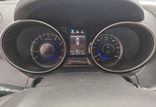 Changan CS75 2014, 110300 км, за 4721 USD