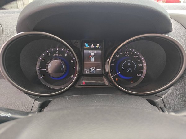 Changan CS75 2014 1.8T Automatic Elite Model China IV Standard, 2014 года