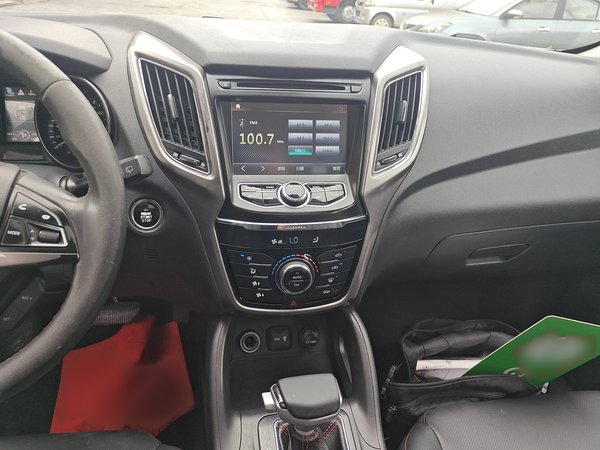 Changan CS75 2014, 110300 км, за 4721 USD