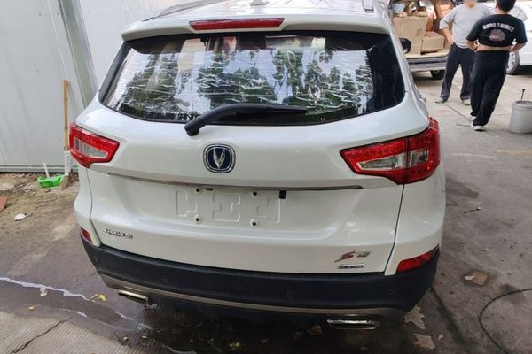CHANGAN CS75 2016, 67700 км, за 5590 USD