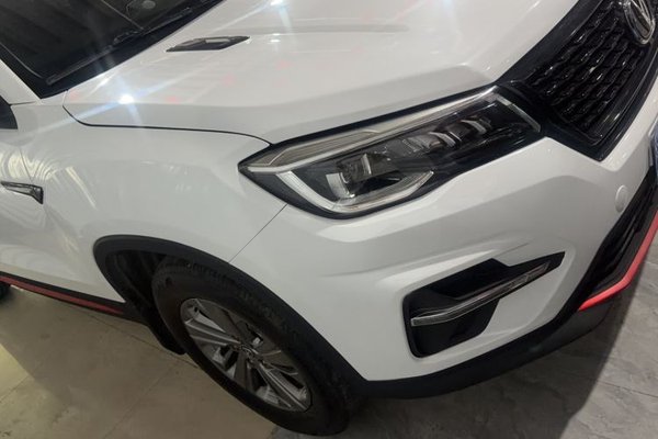 CHANGAN CS75 2021, 40200 км, за 10016 USD