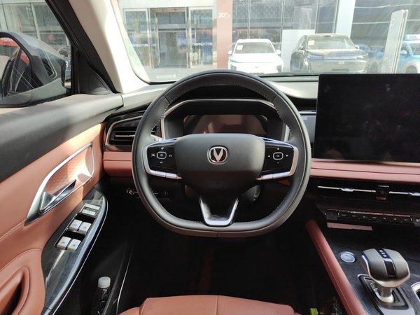 CHANGAN CS75 2026, 3500 км, за 13571 USD - фото 9