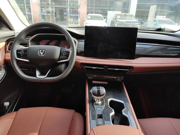 CHANGAN CS75 2026, 3500 км, за 13571 USD - фото 18