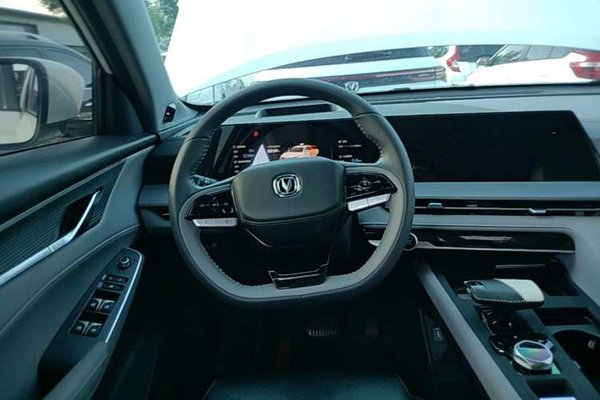 CHANGAN CS75 PLUS 2022, 45800 км, за 12929 USD - фото 26