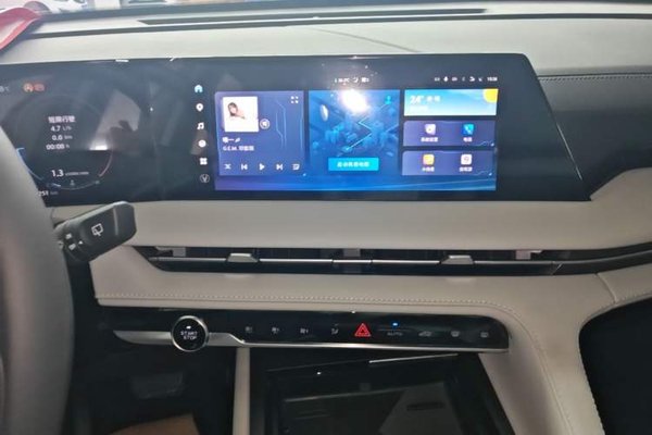 CHANGAN CS75 PLUS 2024, за 15160 USD