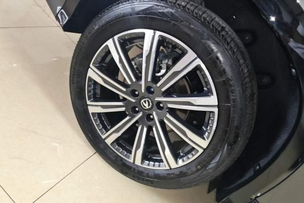 CHANGAN CS75 PLUS 2024, за 15160 USD - фото 19