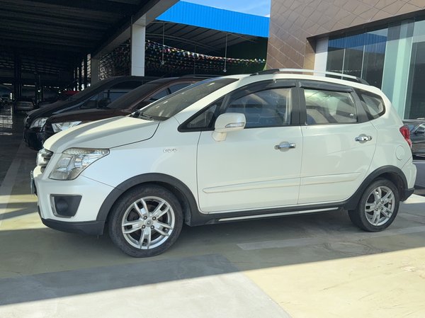 Changan CX20 2014, 61800 км, за 3100 USD