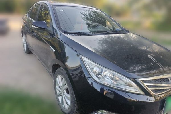 CHANGAN Eado 2014, 79200 км, за 2021 USD