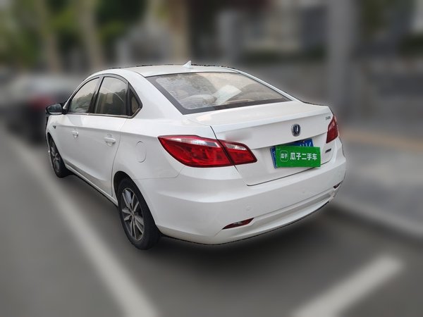CHANGAN Eado 2015, 87400 км, за 2484 USD